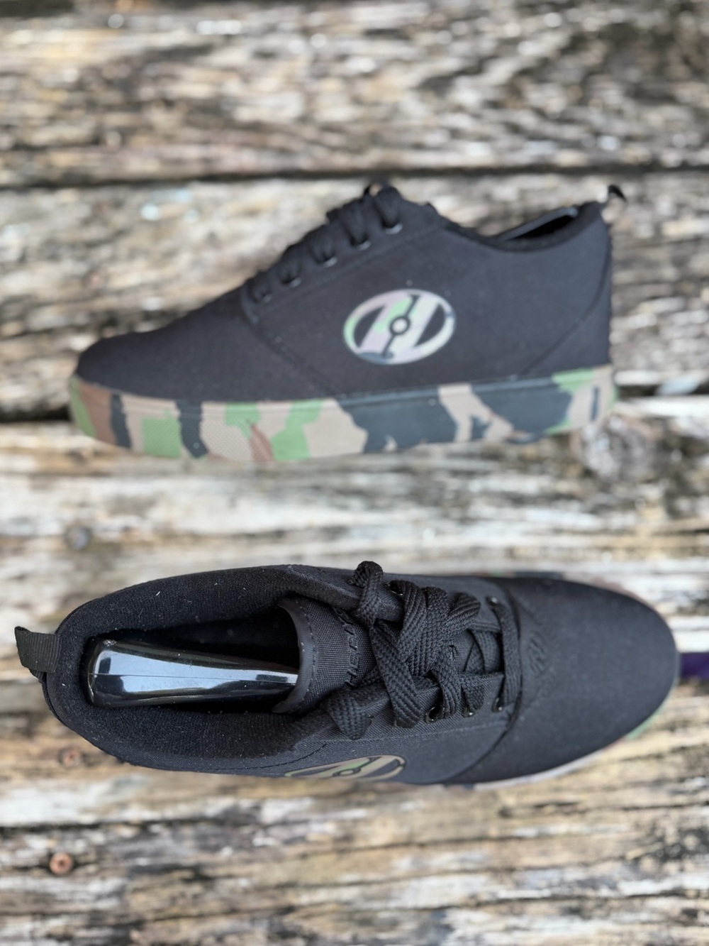 Heelys Men’s Pro 20 Lifestyle Black Canvas w/ Camo Soles Sz 7 Skate Shoes X2 - Picture 10 of 15